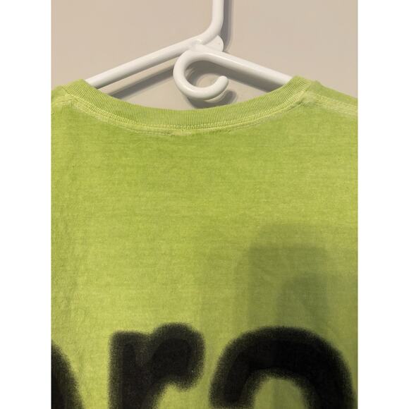 Charli XCX Brat Green T Shirt Size Large Short Sleeve Collection Shirt Unisex - Picture 5 of 6